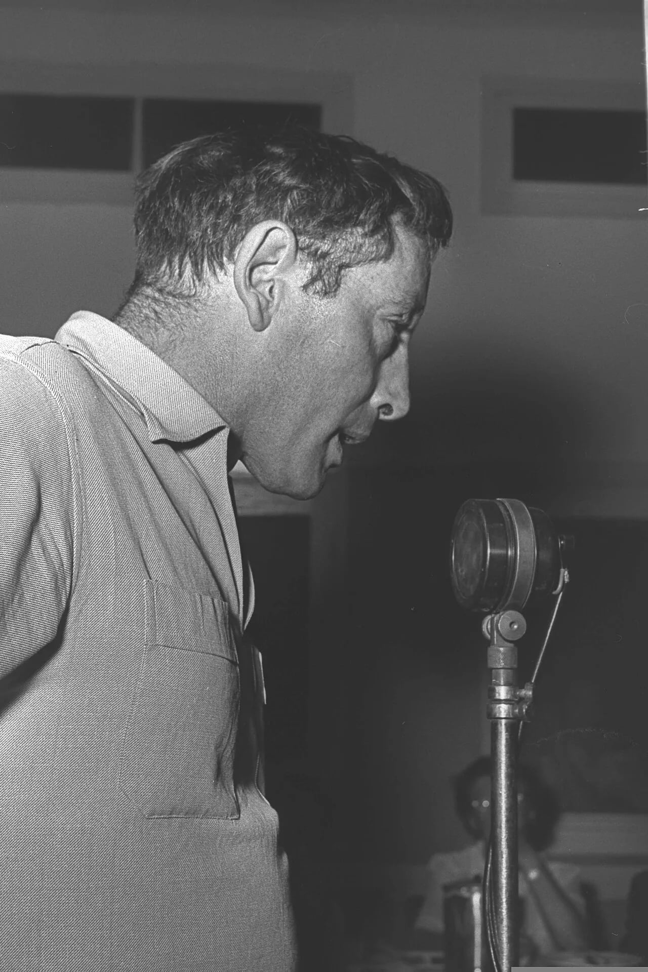 Portrait of Yigal Mossinson (1917–1994) – memorial page