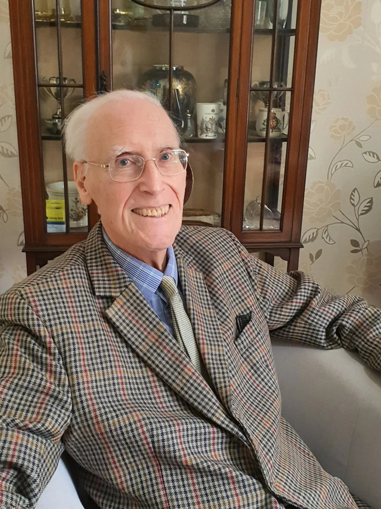 Portrait of Chris Aspin (1933–2024) – memorial page
