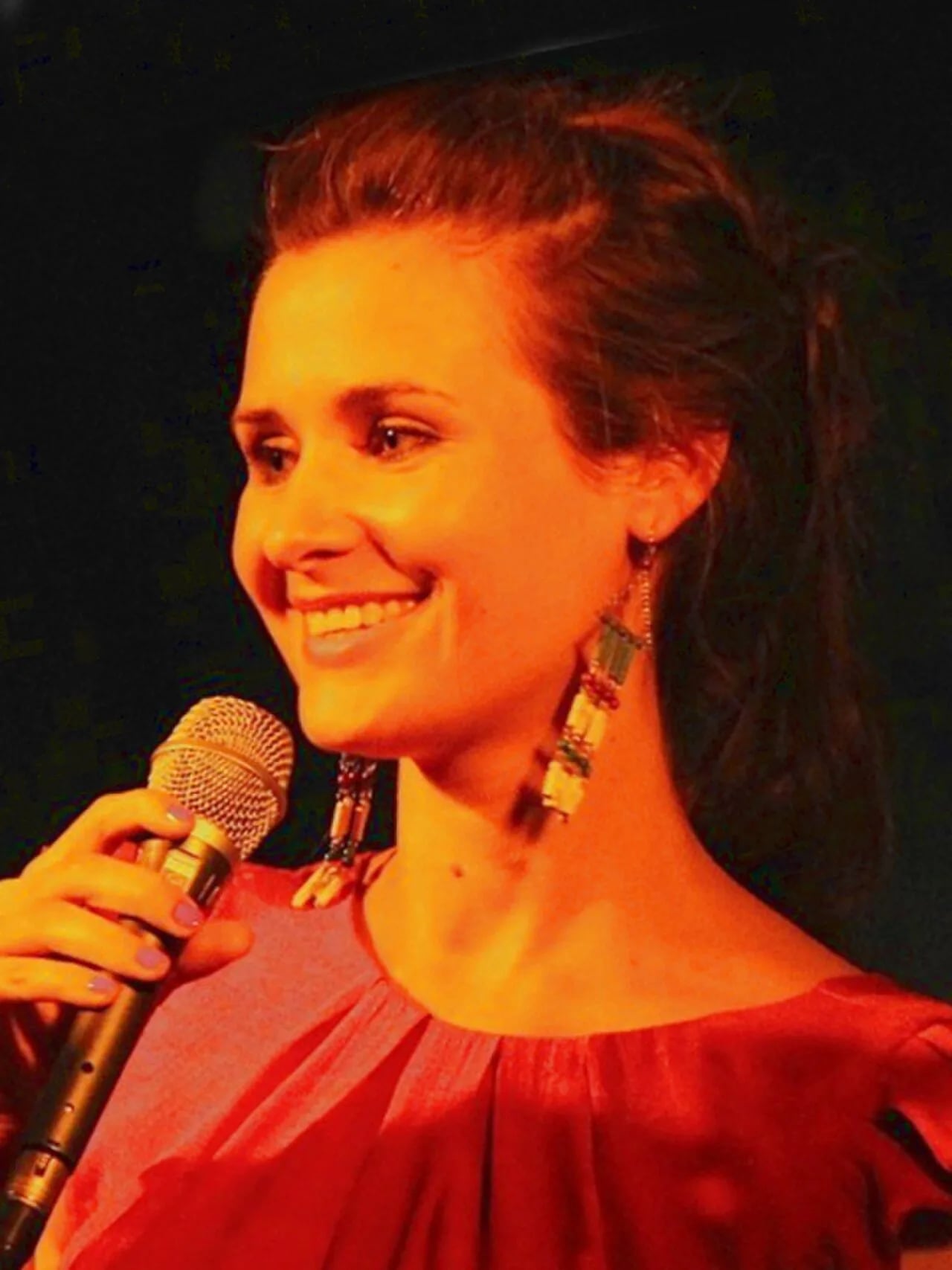 Porträt von Kátya Tompos (1983–2024) – Gedenkseite