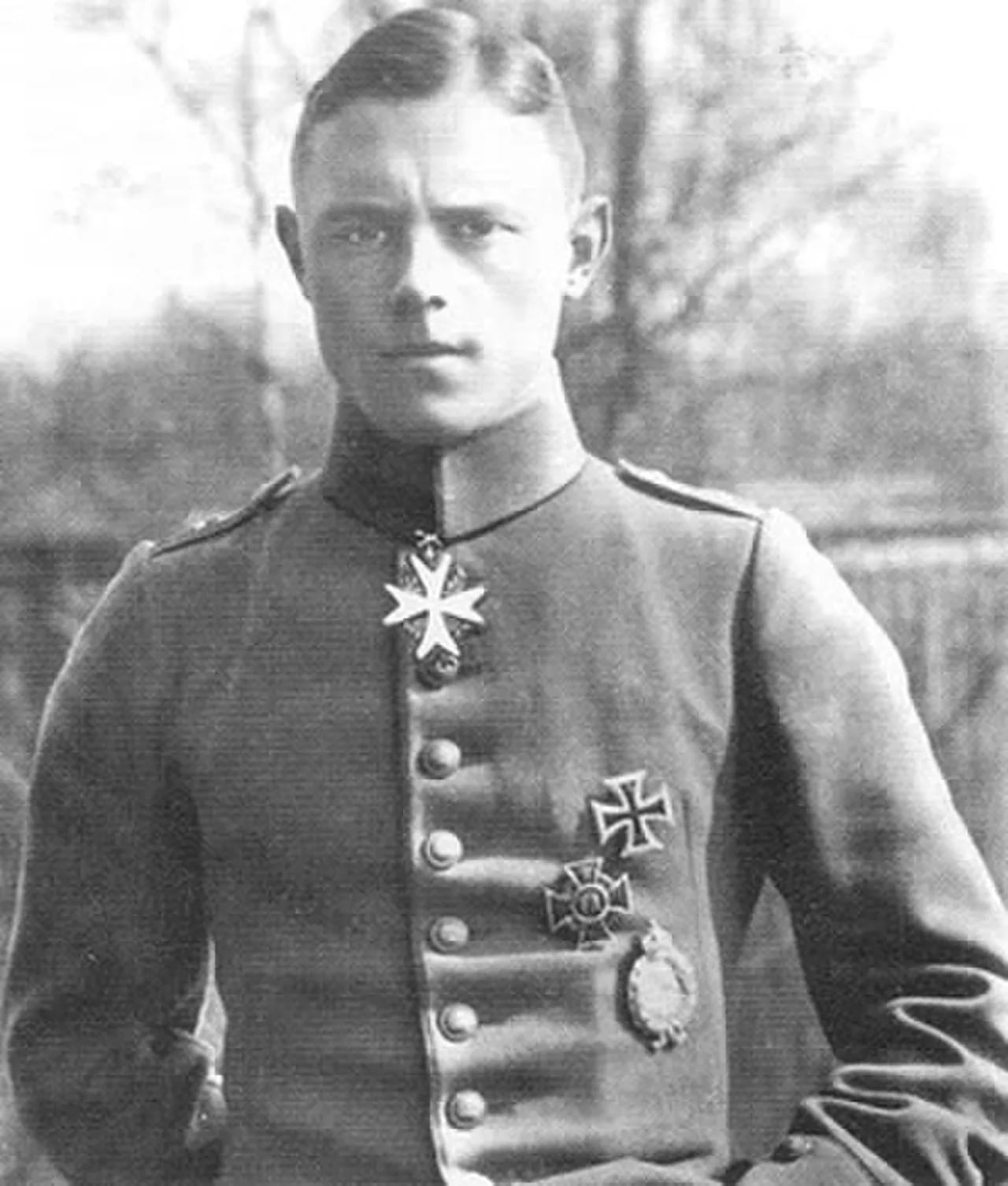 Portrait of Karl Allmenröder (1896–1917) – memorial page