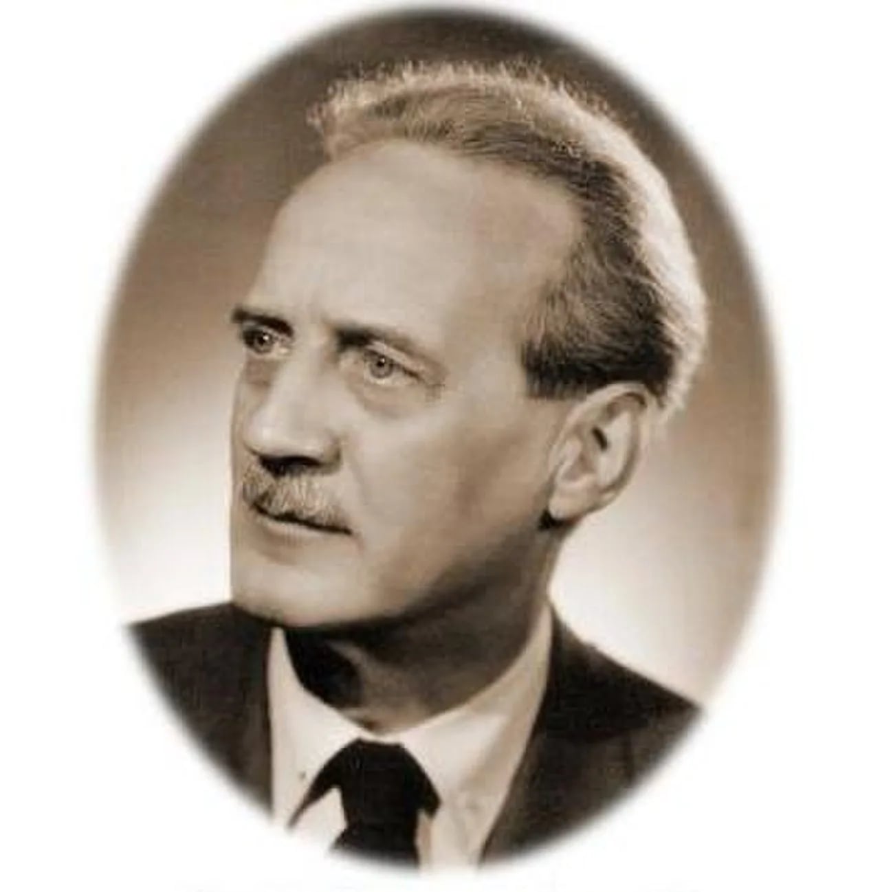 Portrait of Győző Bruckner (1900–1980) – memorial page