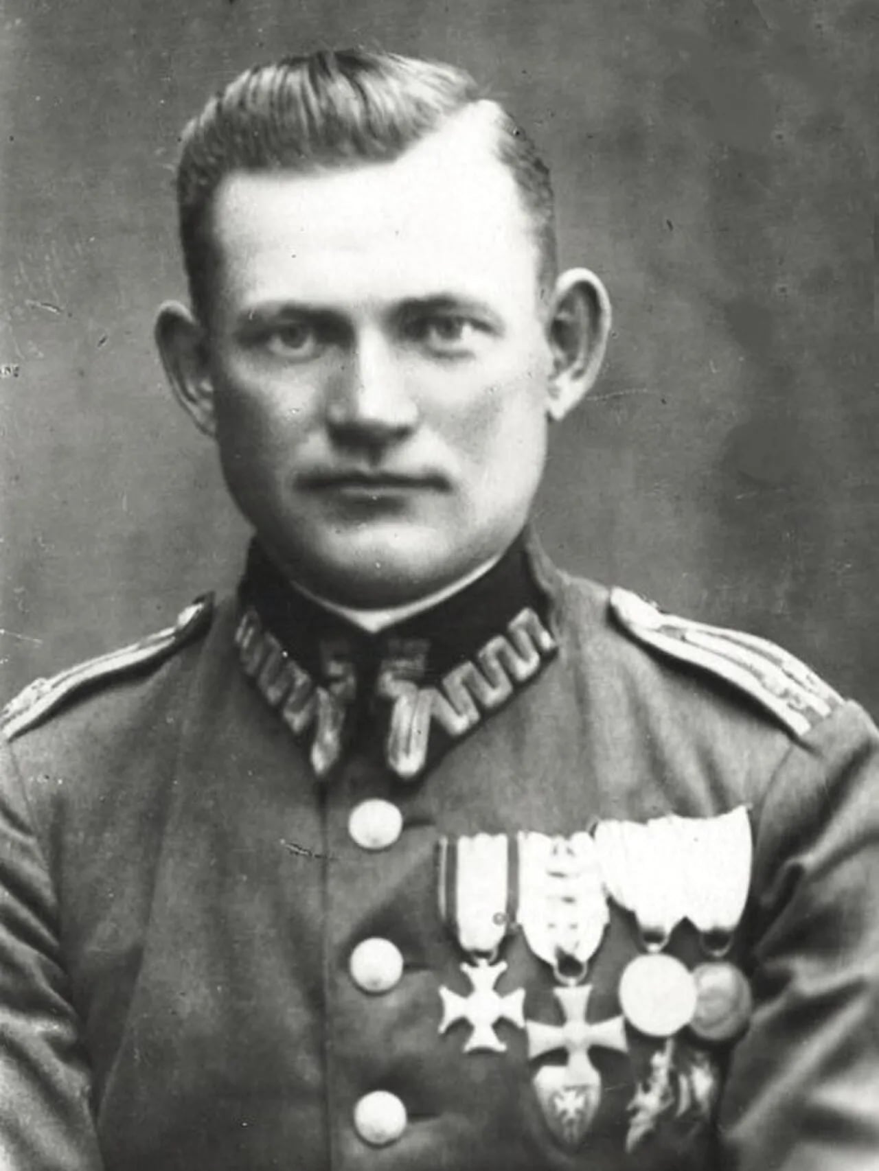 Portrait of Kazimierz Ruchalski (1898–1973) – memorial page
