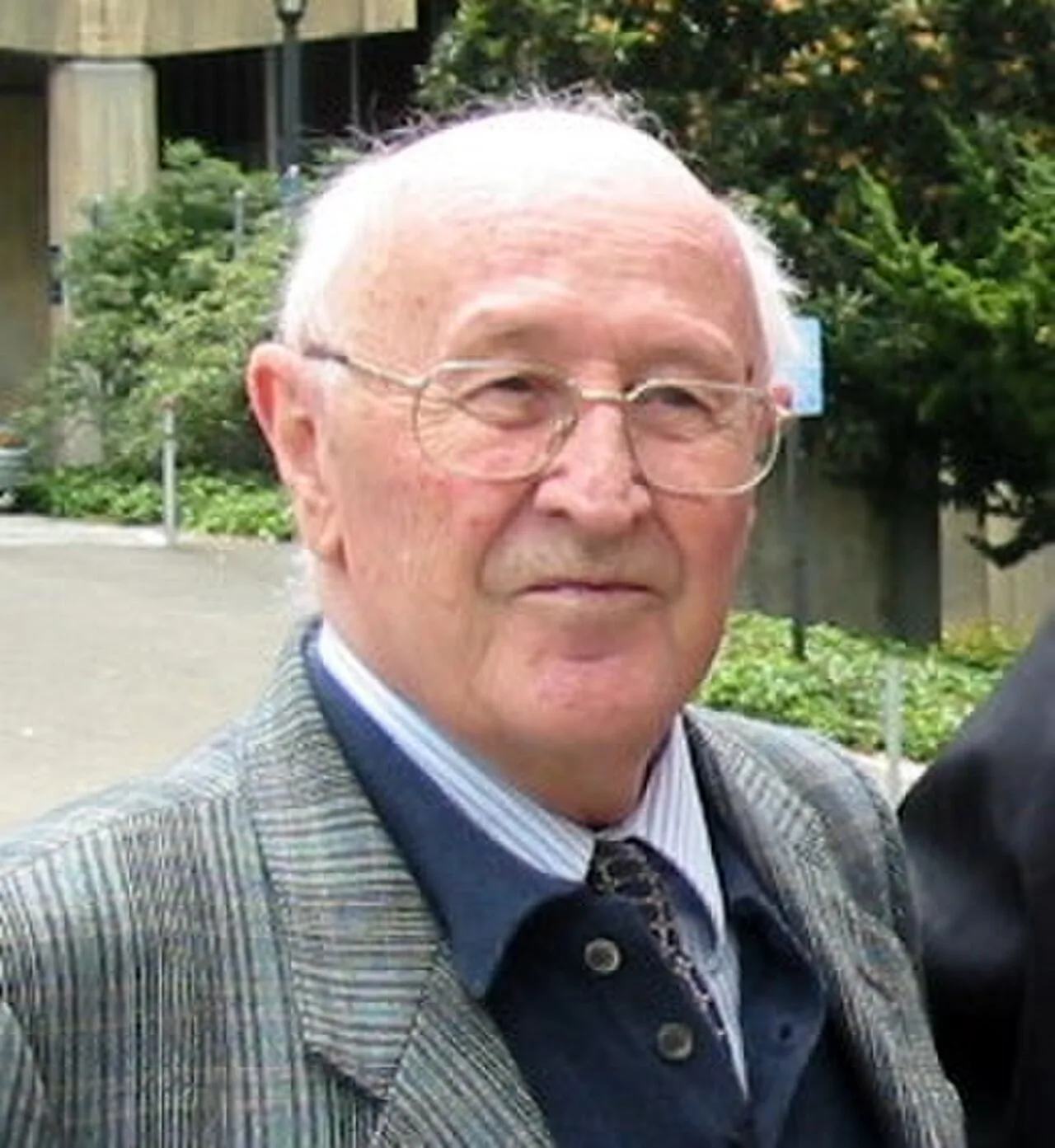 Karl Kordesch
