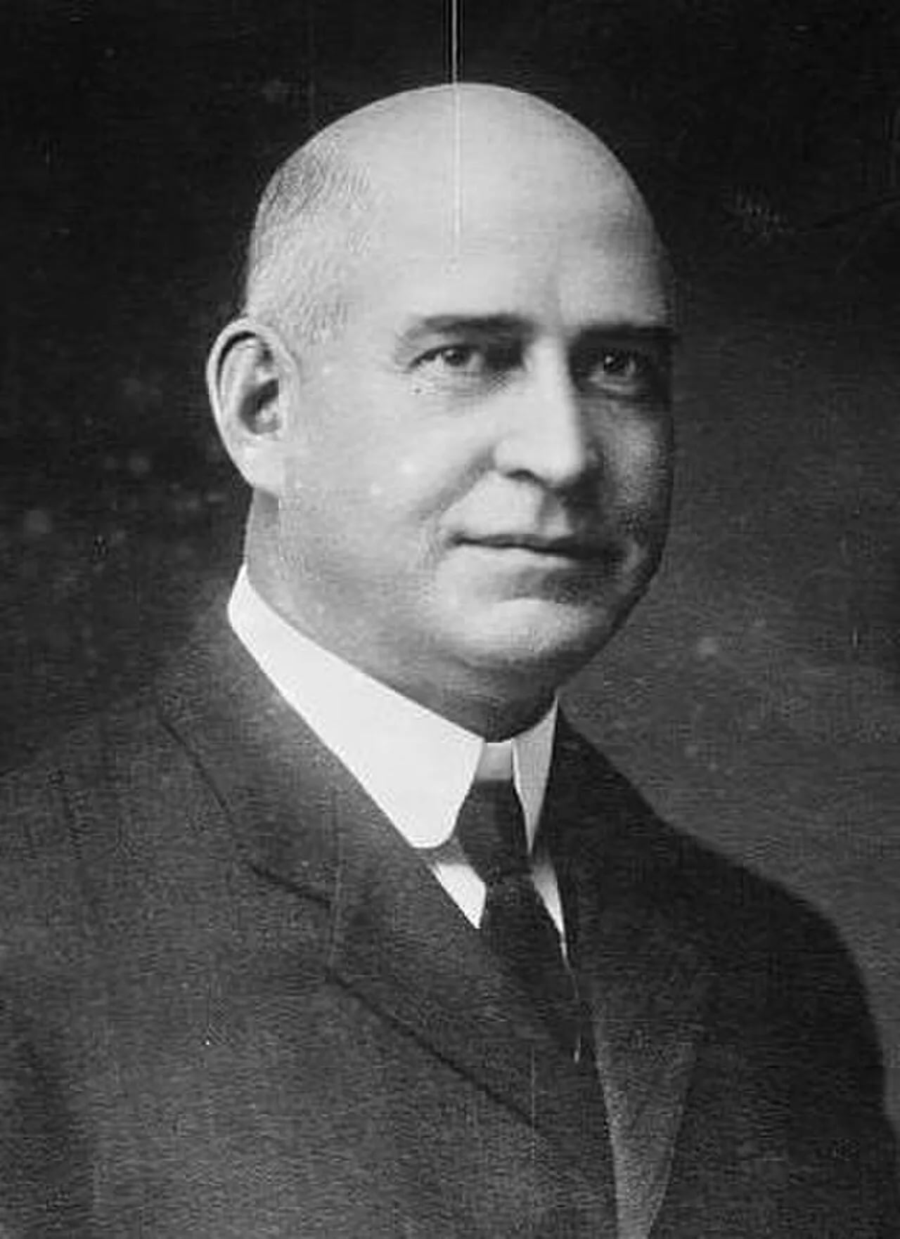 Portrait of Oakley C. Curtis (1865–1924) – memorial page