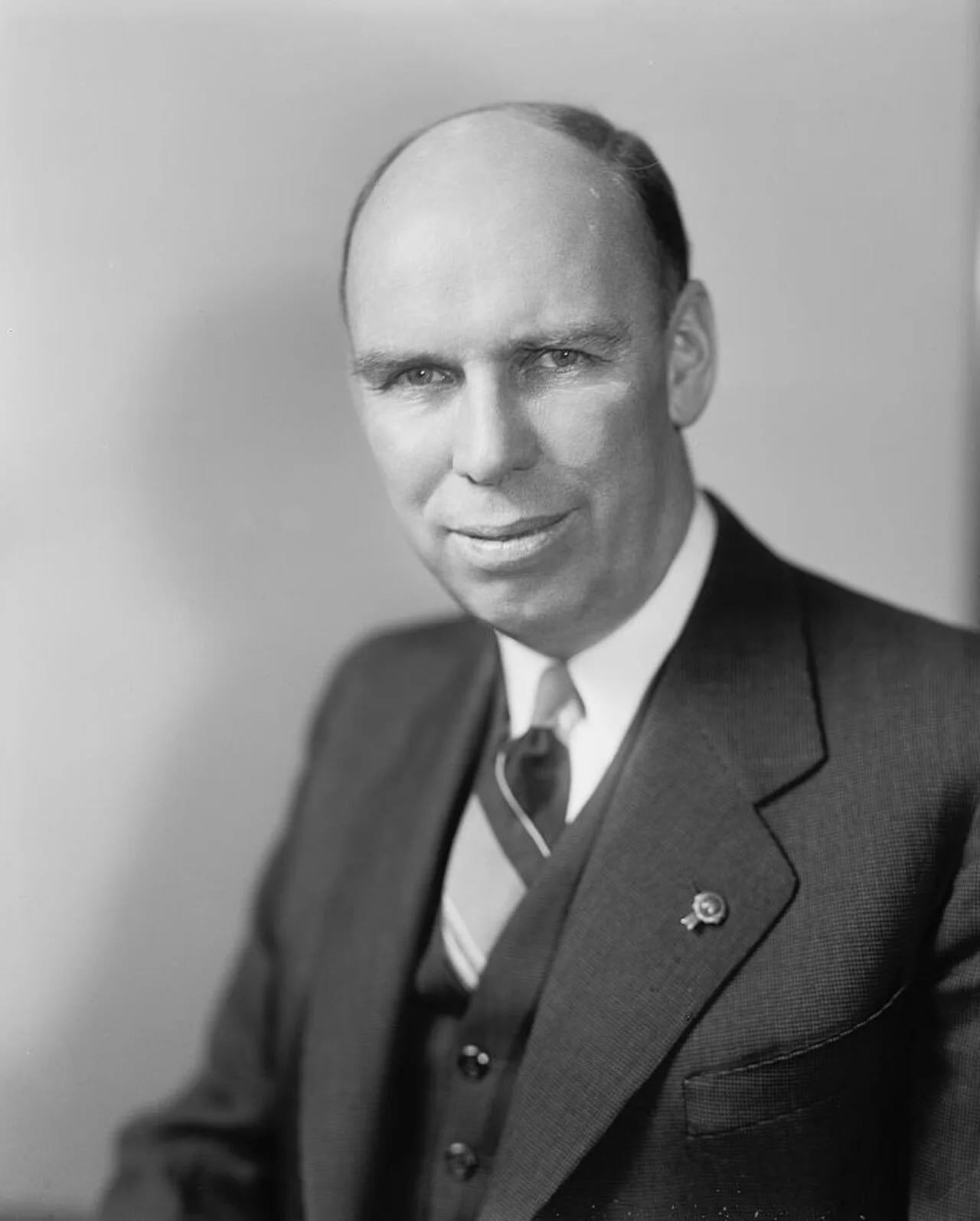 Portrait of Owen Brewster (1888–1961) – memorial page