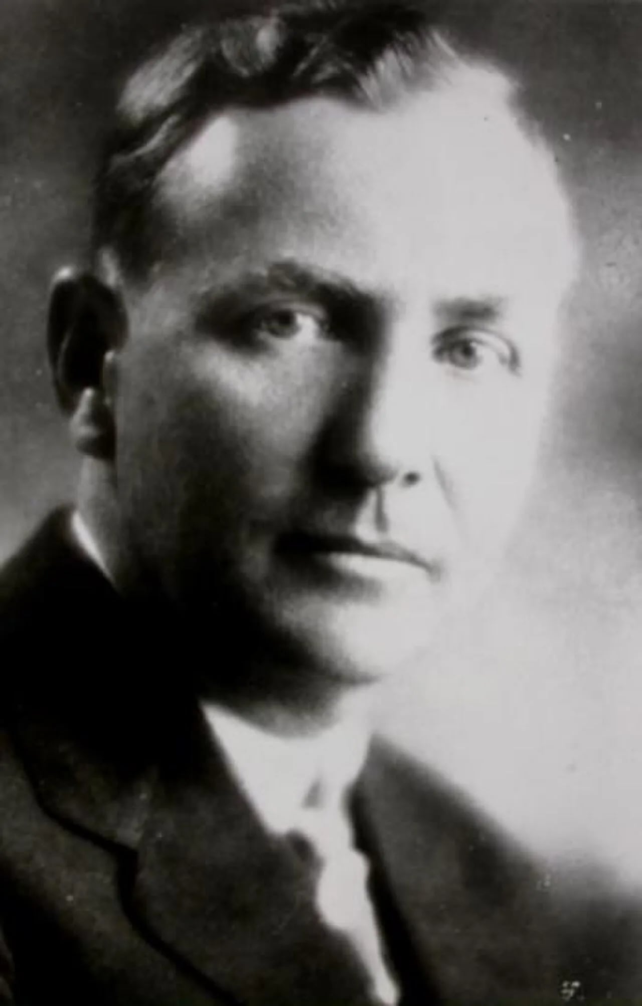 Portrait of John Ehringhaus (1882–1949) – memorial page