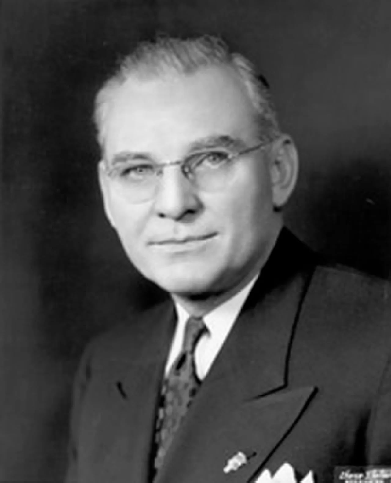 Porträt von Edward John Thye (1896–1969) – Gedenkseite
