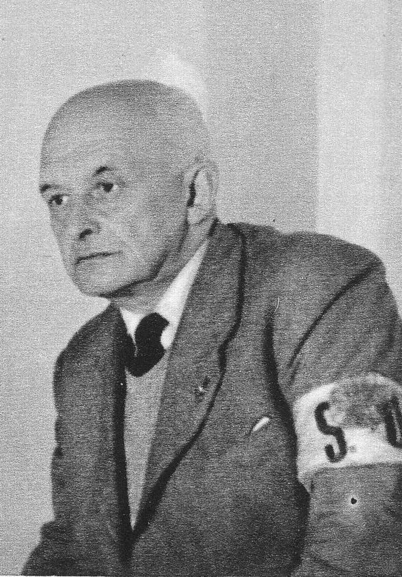 Portrait of Janusz Regulski (1887–1983) – memorial page