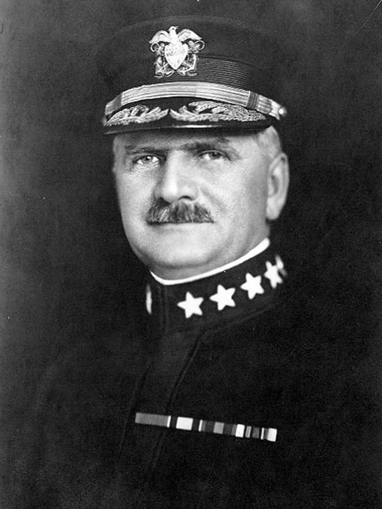 Portrait of Robert E. Coontz (1864–1935) – memorial page