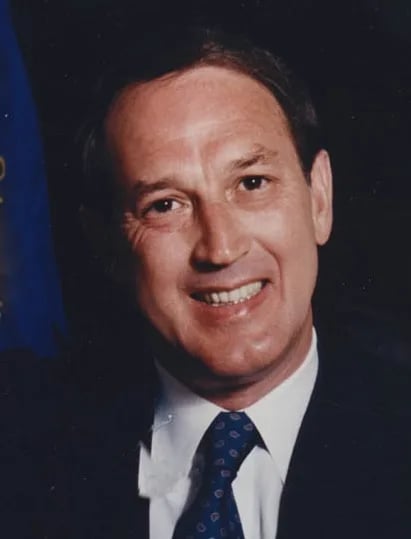 Portrait of Wallace G. Wilkinson (1941–2002) – memorial page