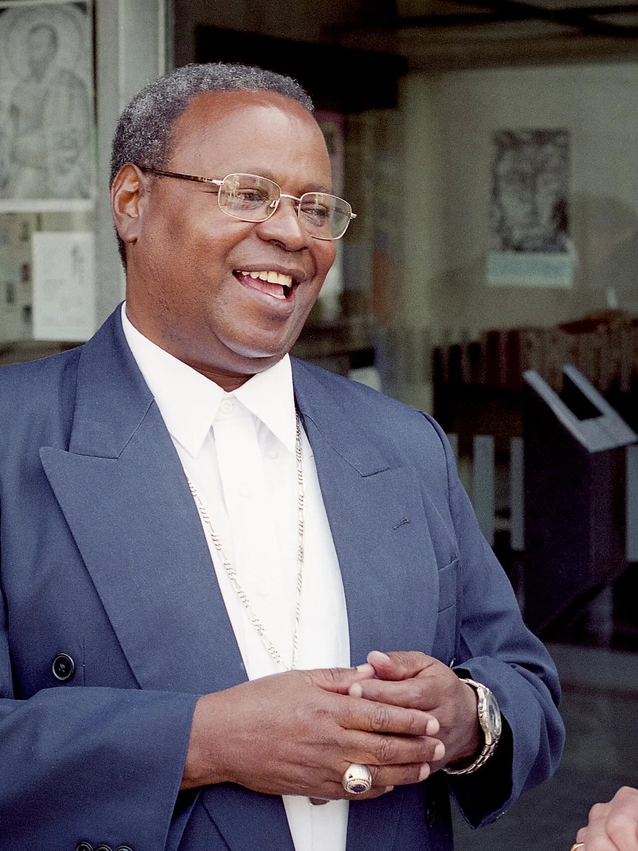 Portrait of Boniface Lele (1947–2014) – memorial page