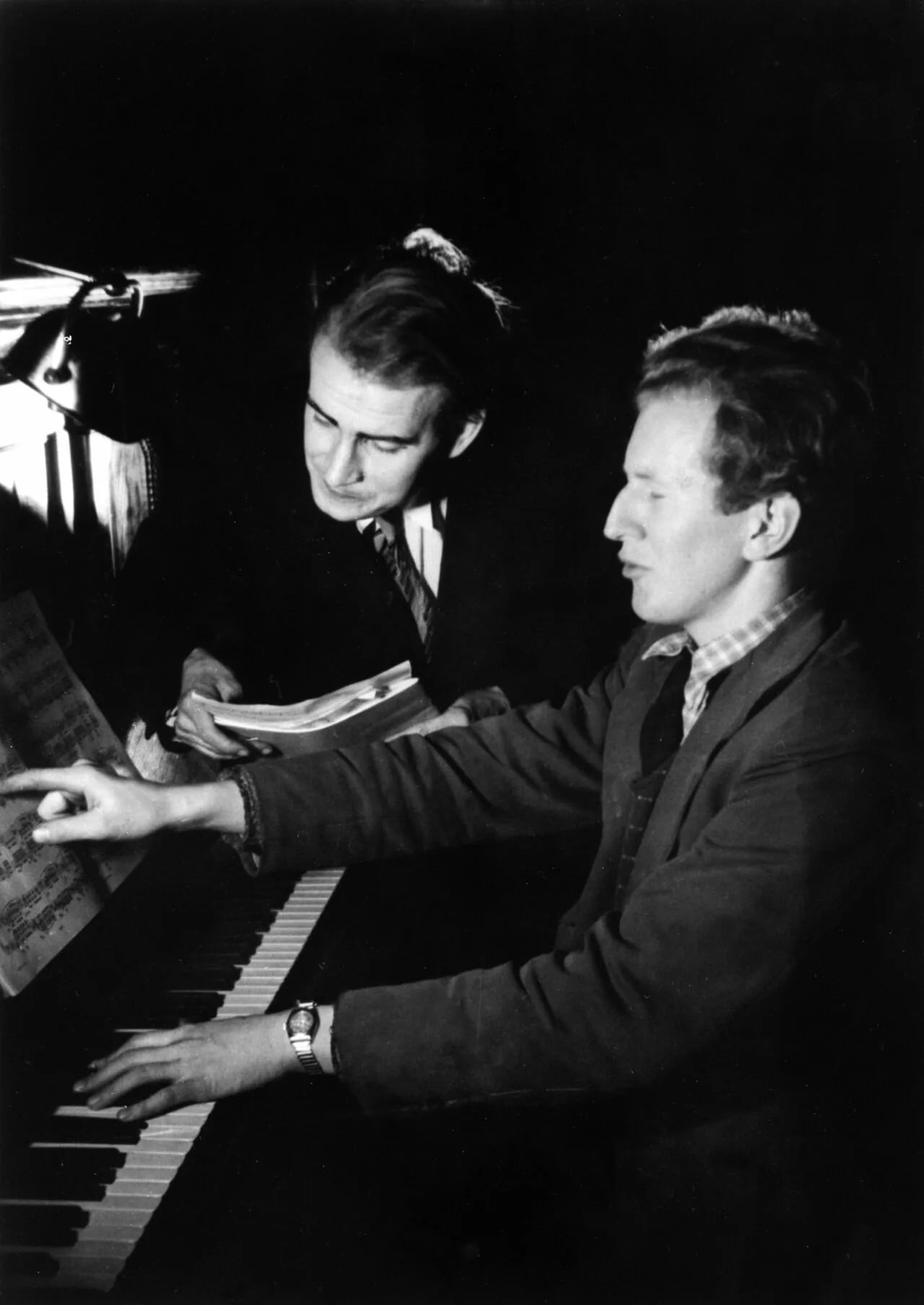 Porträt von Arnljot Høyland (1924–2002) – Gedenkseite
