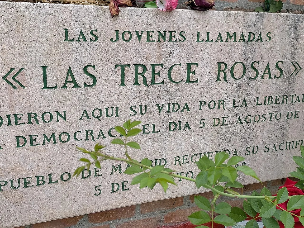 Portrait of Pilar Bueno Ibáñez (1912–1939) – memorial page