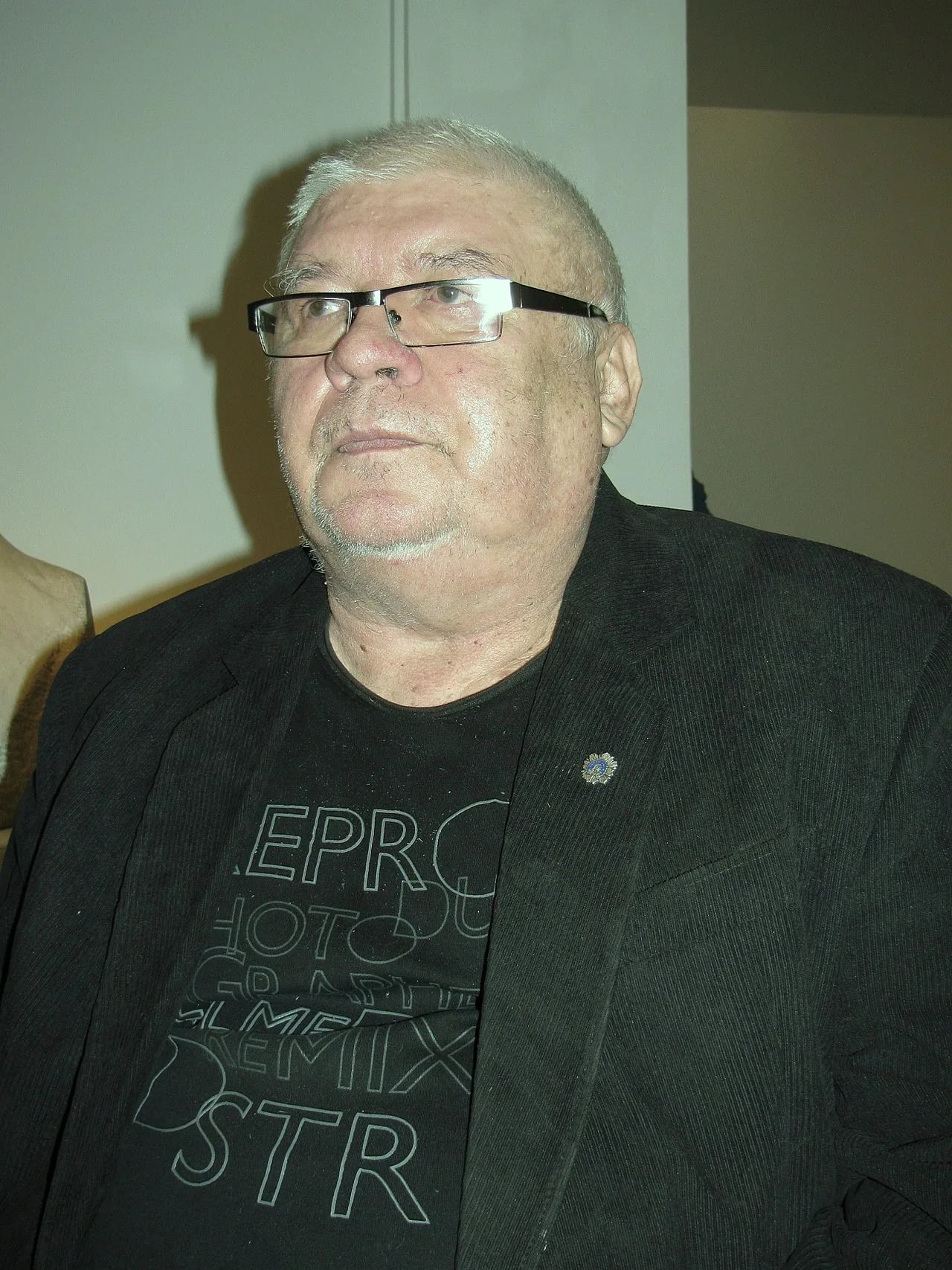 Portrait of Sławoj Ostrowski (1943–2018) – memorial page