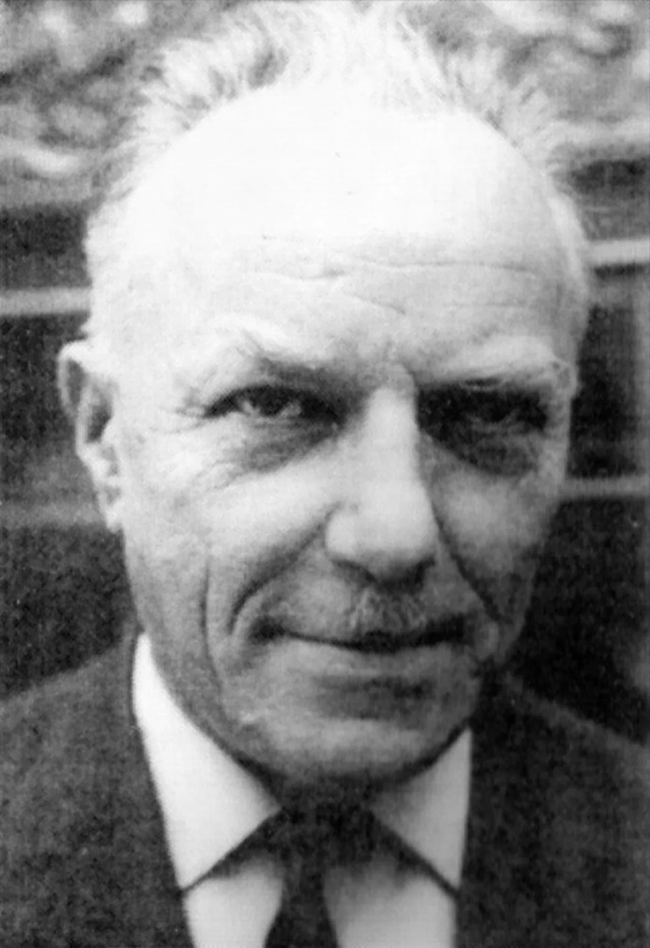 Portrait of Witold Starkiewicz (1906–1978) – memorial page