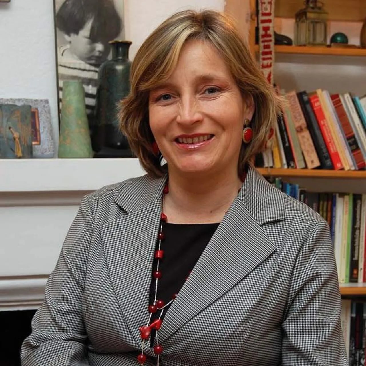 Portrait of Paula Quintana (1965–2023) – memorial page