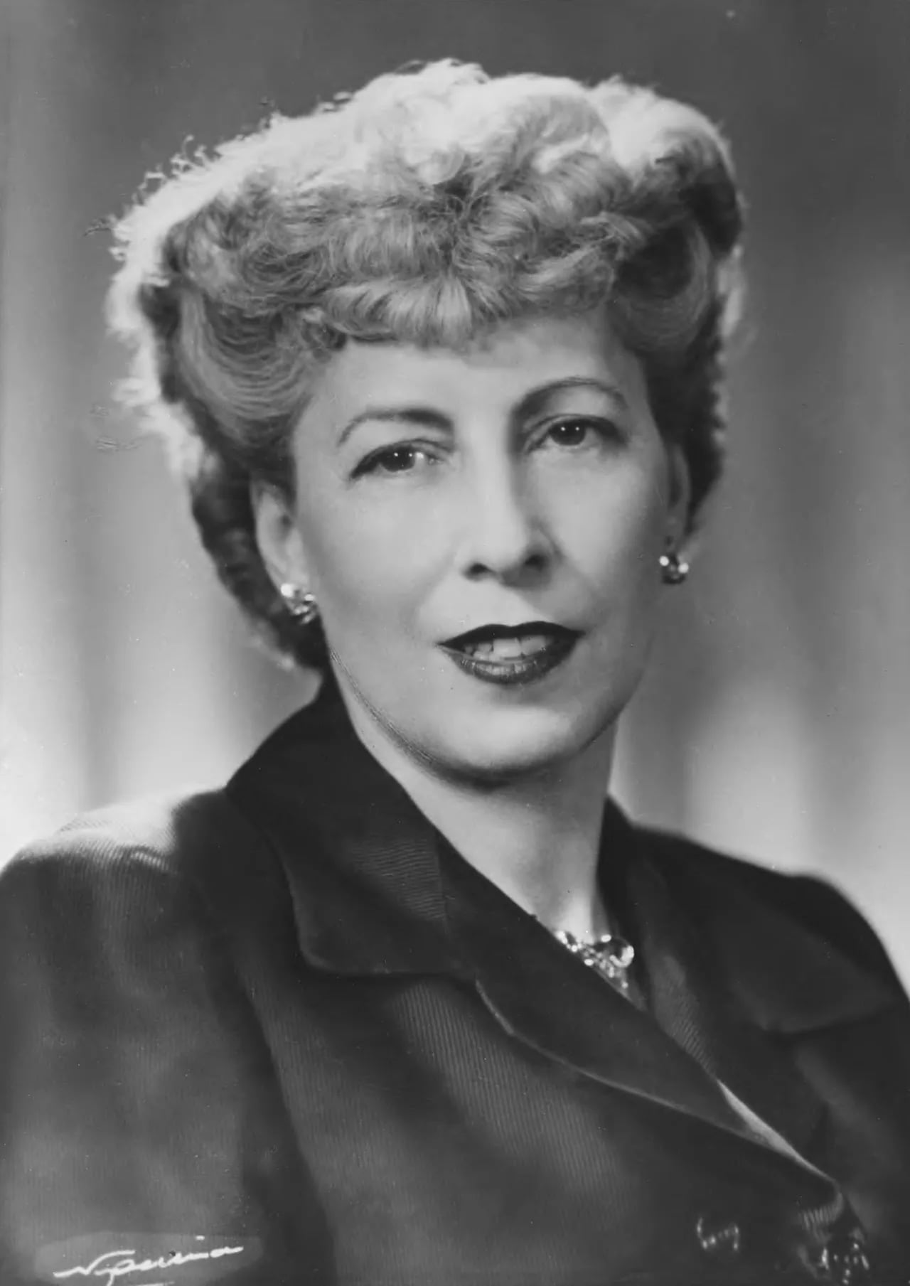 Portrait of Berta da Costa Ribeiro Arthur (1899–1958) – memorial page