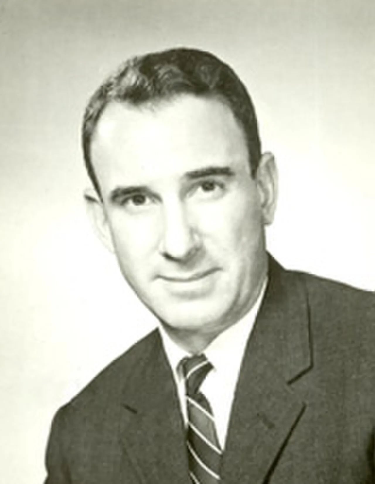 Portrait of Frank E. Evans (1923–2010) – memorial page
