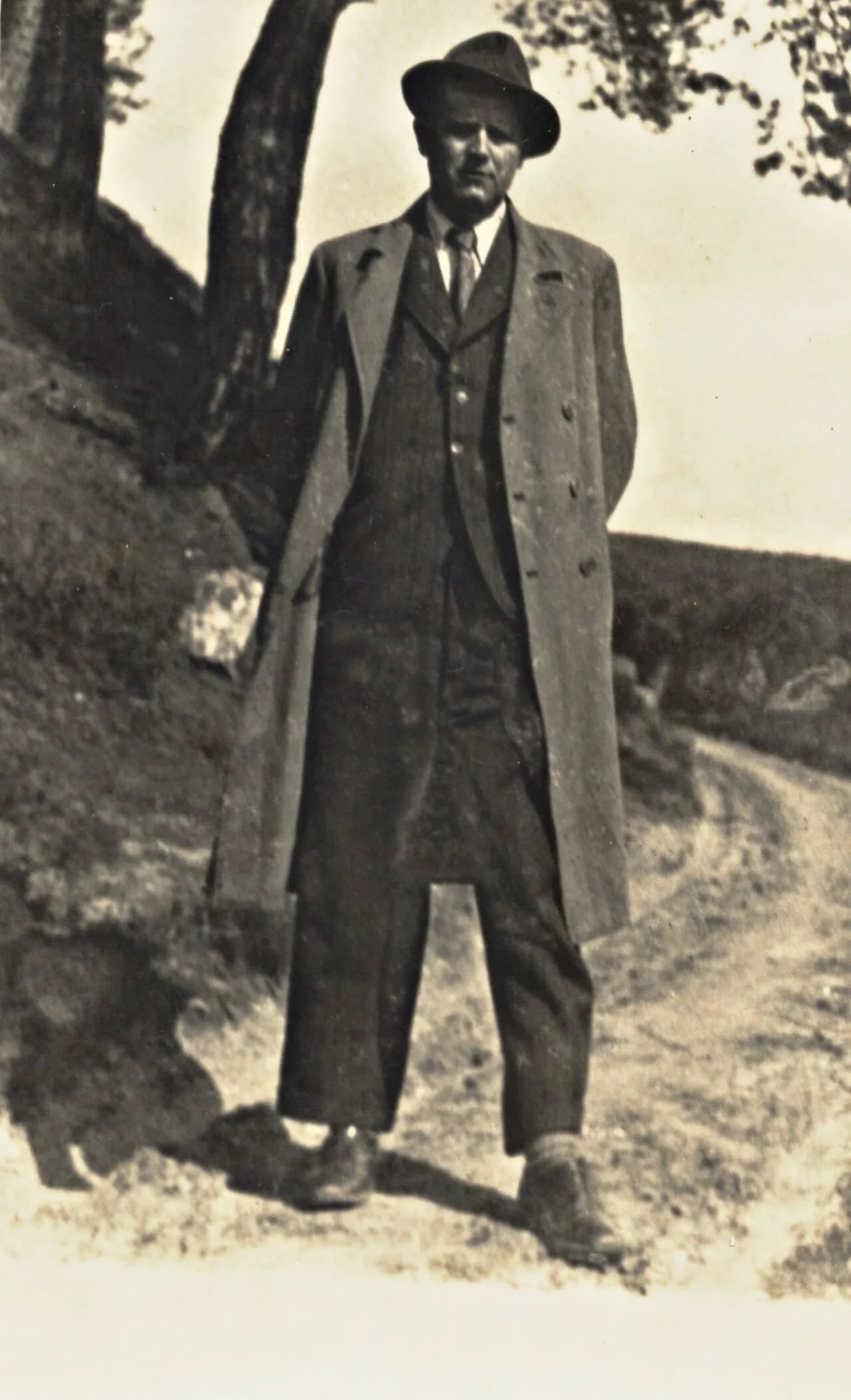 Portrait of Ivan Karlovič Nelipovič (1910–1945) – memorial page