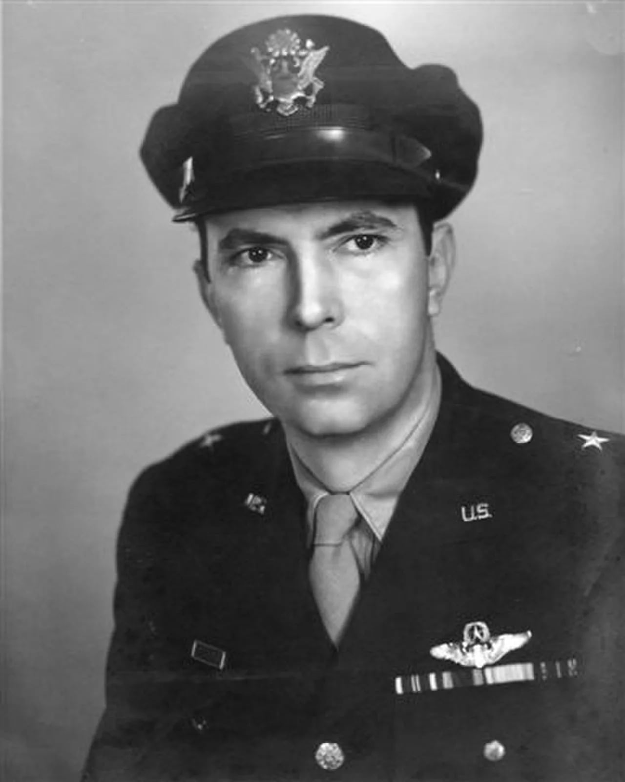 Portrait of Harold Huglin (1906–1975) – memorial page
