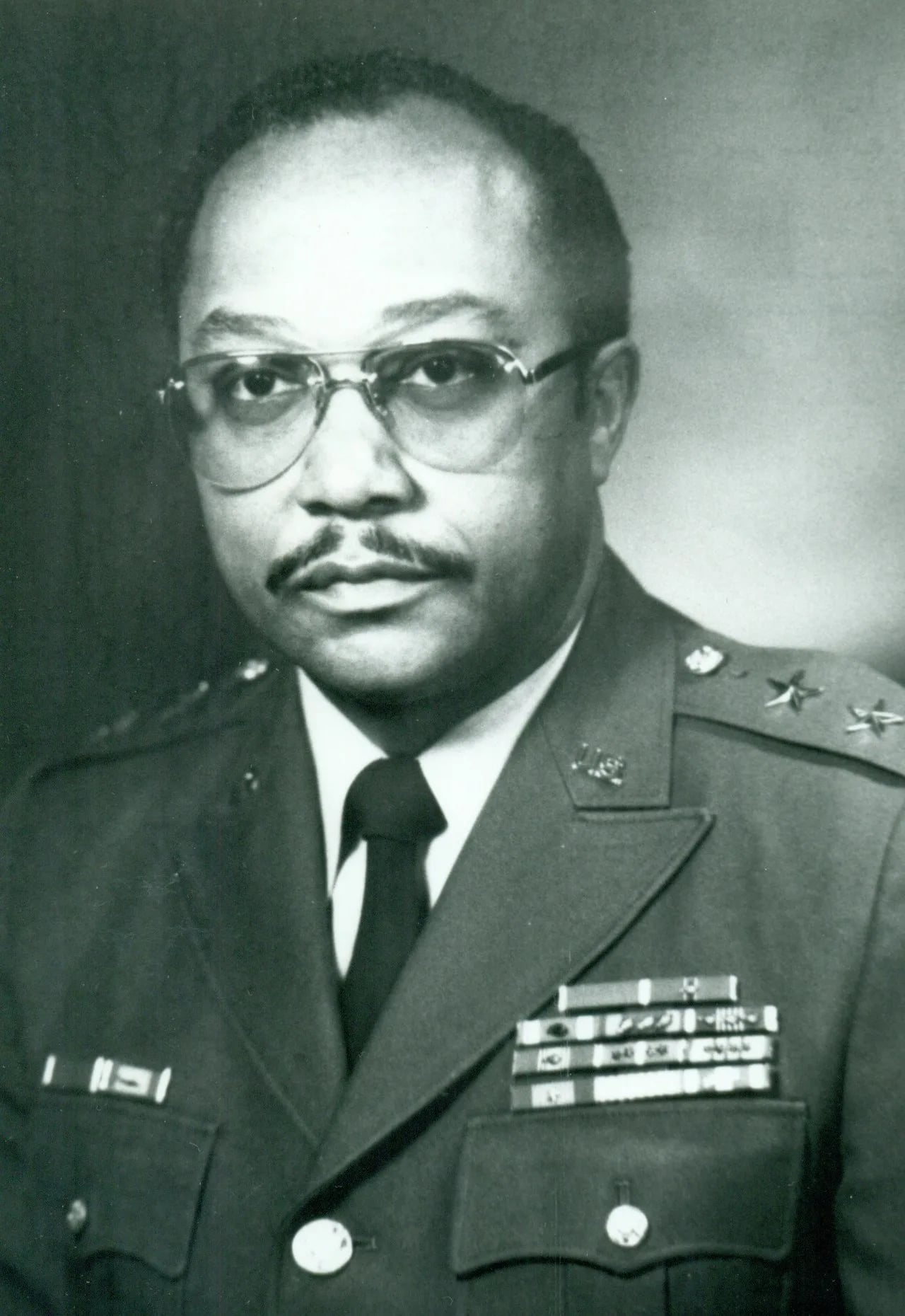 Portrait of Harvey D. Williams (1930–2020) – memorial page