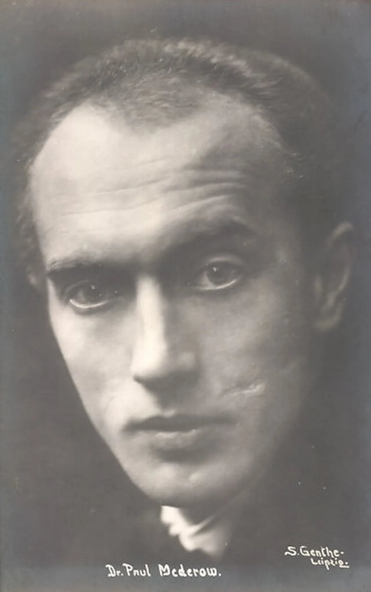 Porträt von Paul Mederow (1887–1974) – Gedenkseite