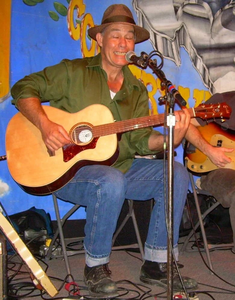 Gedenkseite von Jon Dee Graham