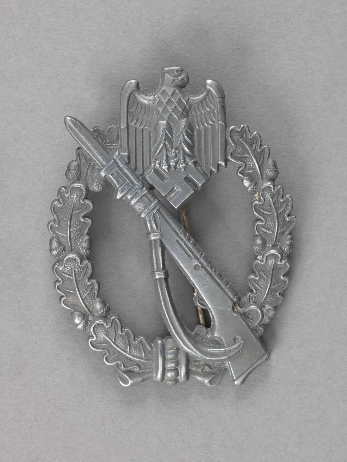 Infantry Assault Badge in Silver