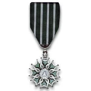 Chevalier des Arts et des Lettres