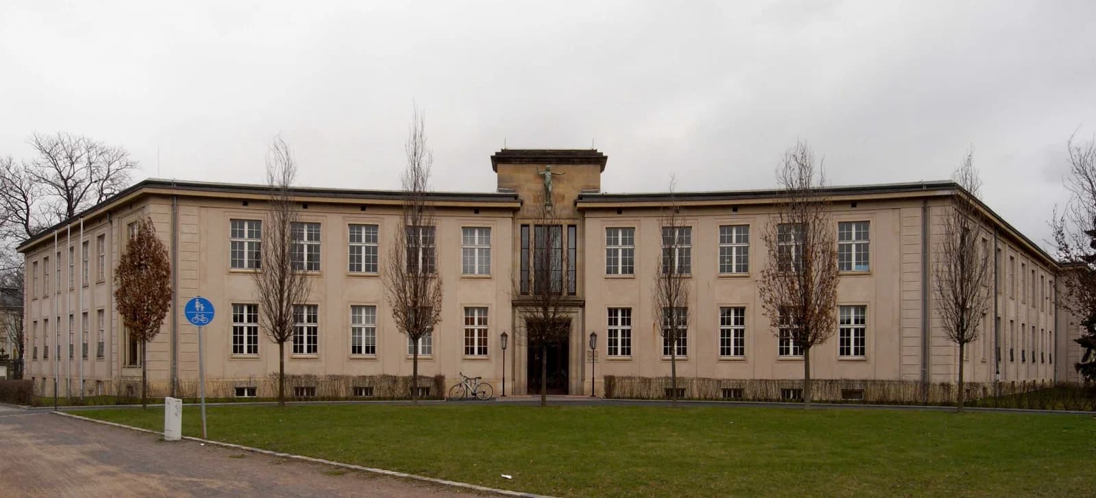 Palucca School of Dance, Dresden
