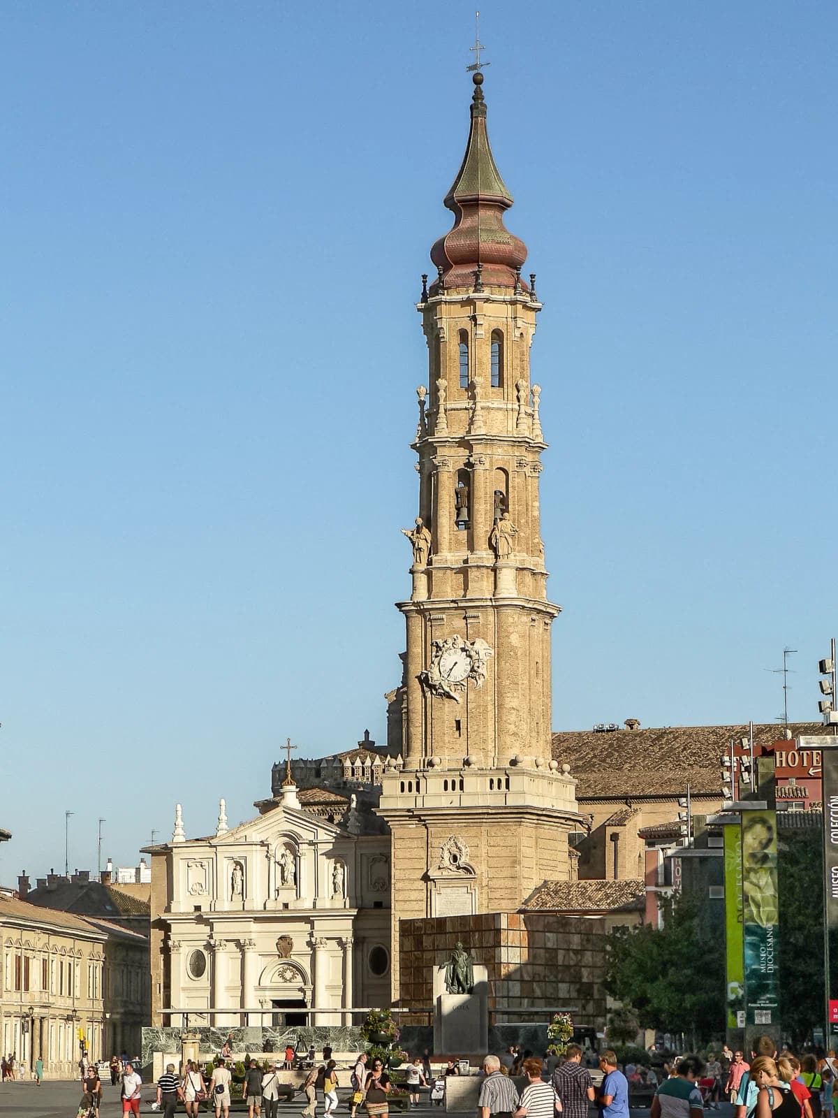 Kathedrale des Erlösers in seiner Offenbarung von Saragossa