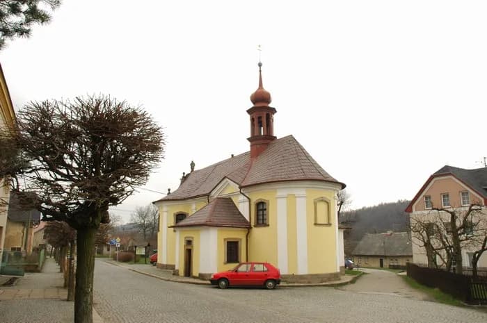 Studnice u Náchoda