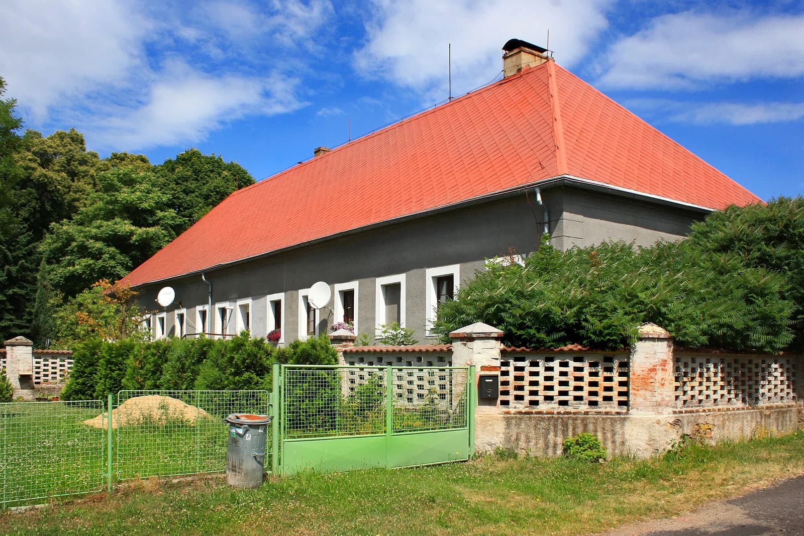 Červený Hrádek