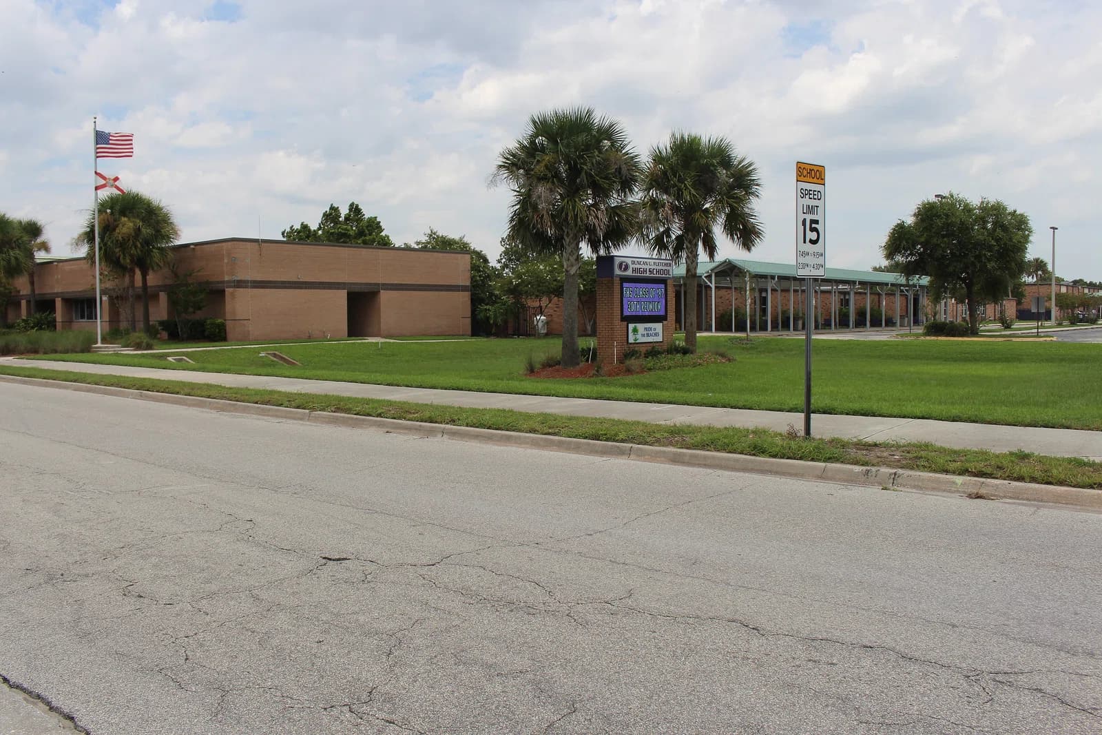 Duncan U. Fletcher High School