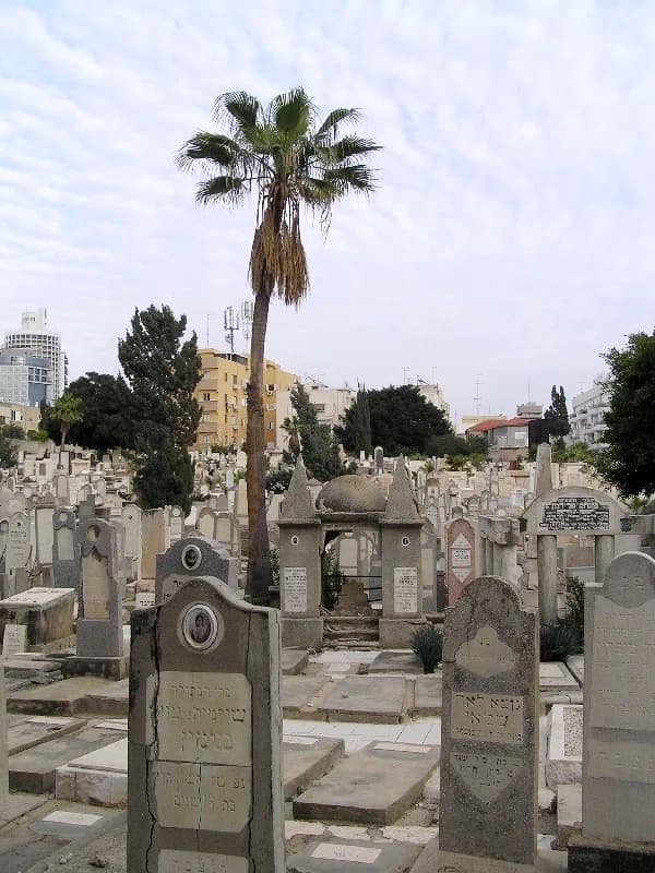 Trumpeldor-Friedhof