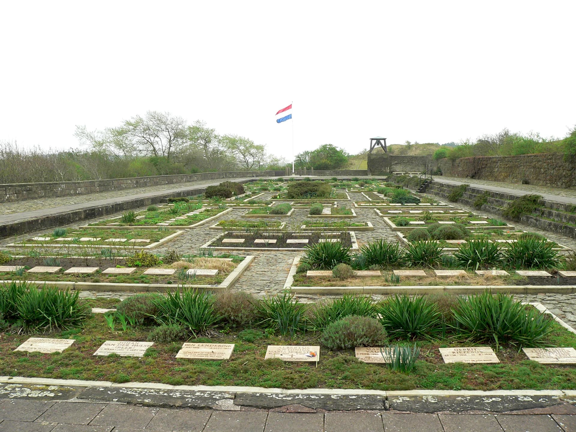 Ehrenfriedhof Bloemendaal