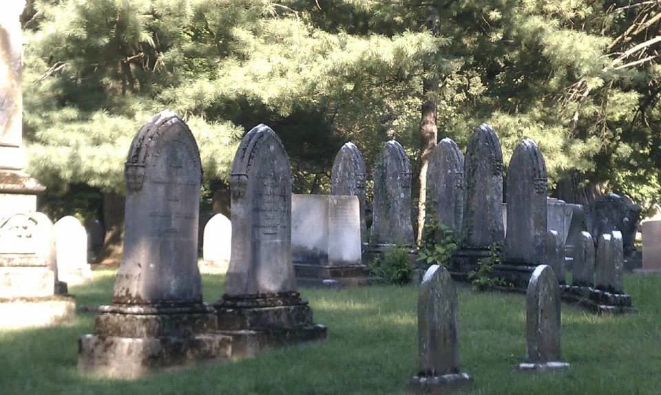 Lexington Cemetery