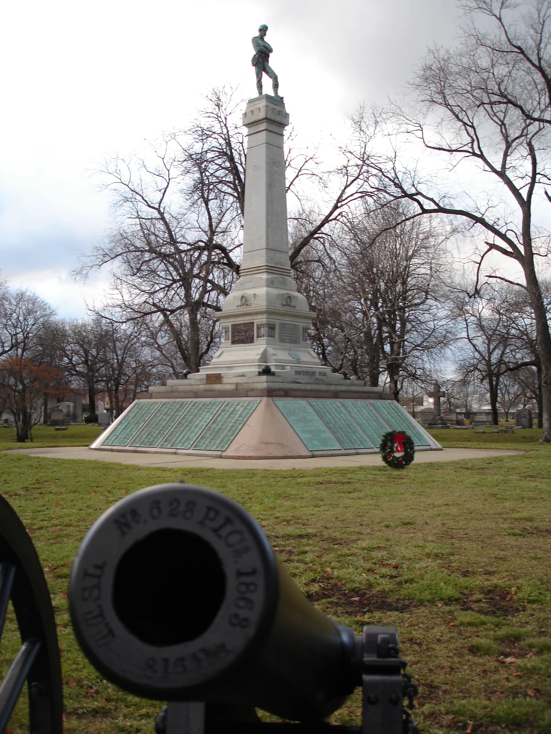 Oak Woods Cemetery