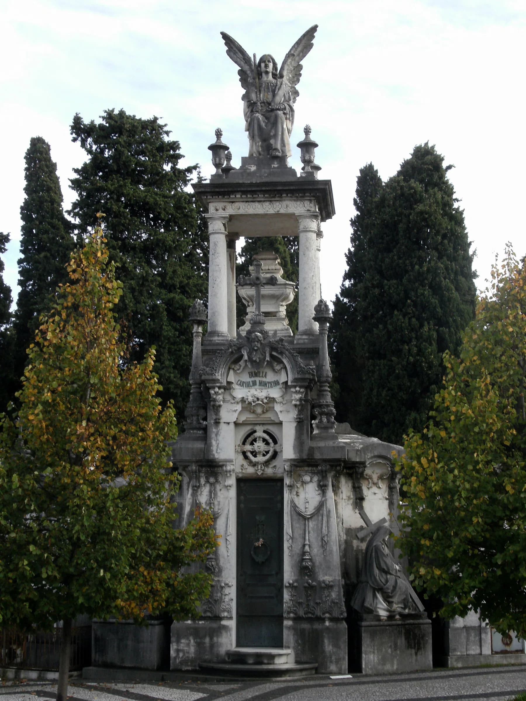 Prazeres Cemetery
