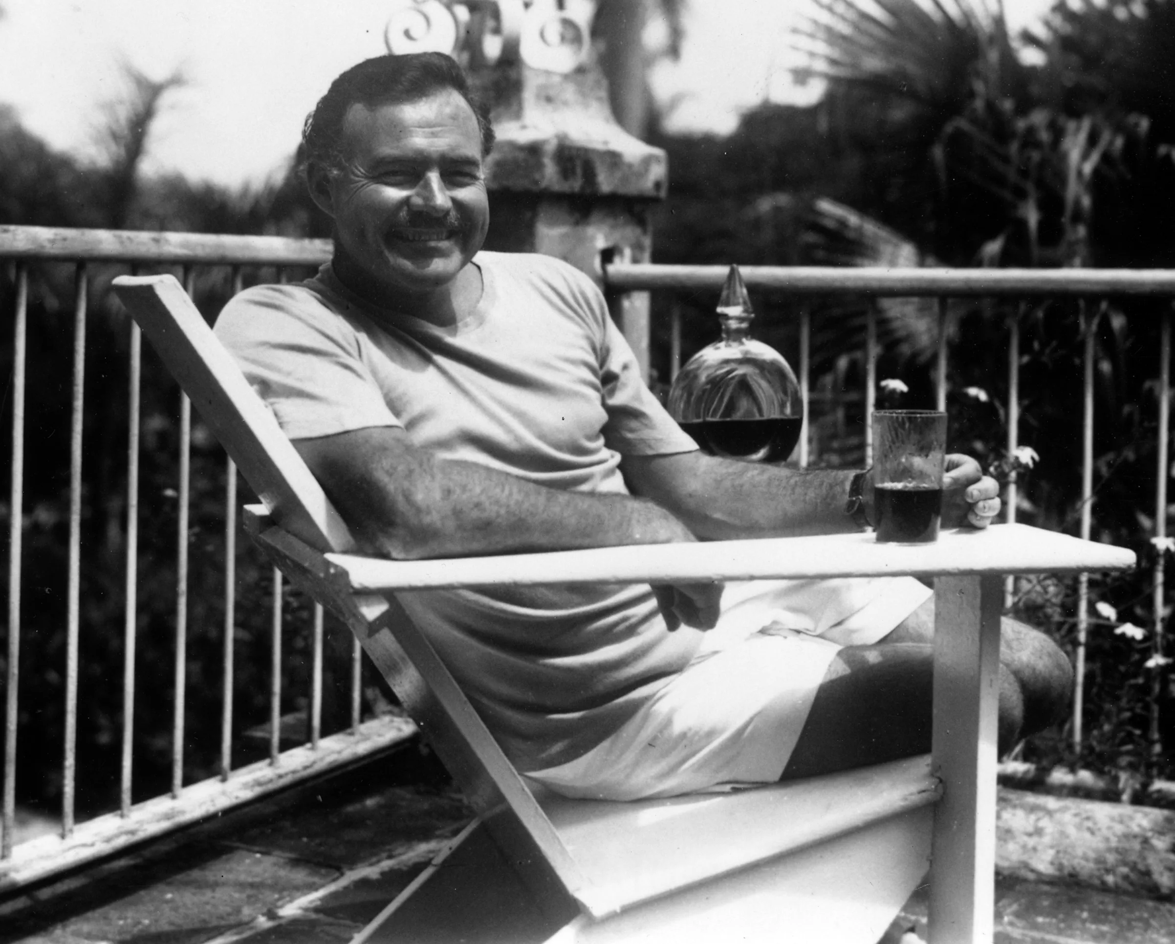 Ernest Hemingway auf der Finca Vigia in Cuba 1946