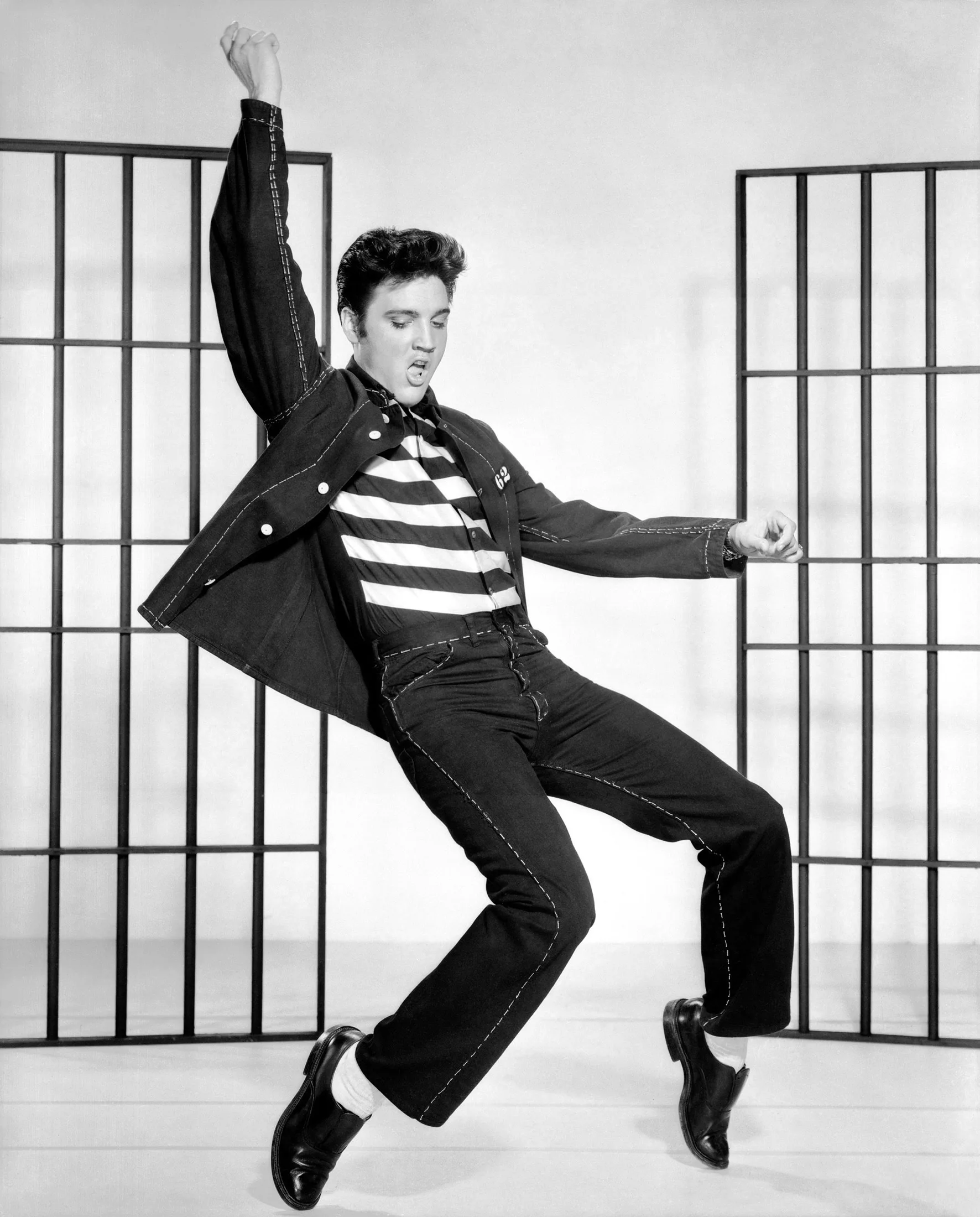 Elvis Presley in einer Werbeaufnahme zu Jailhouse Rock