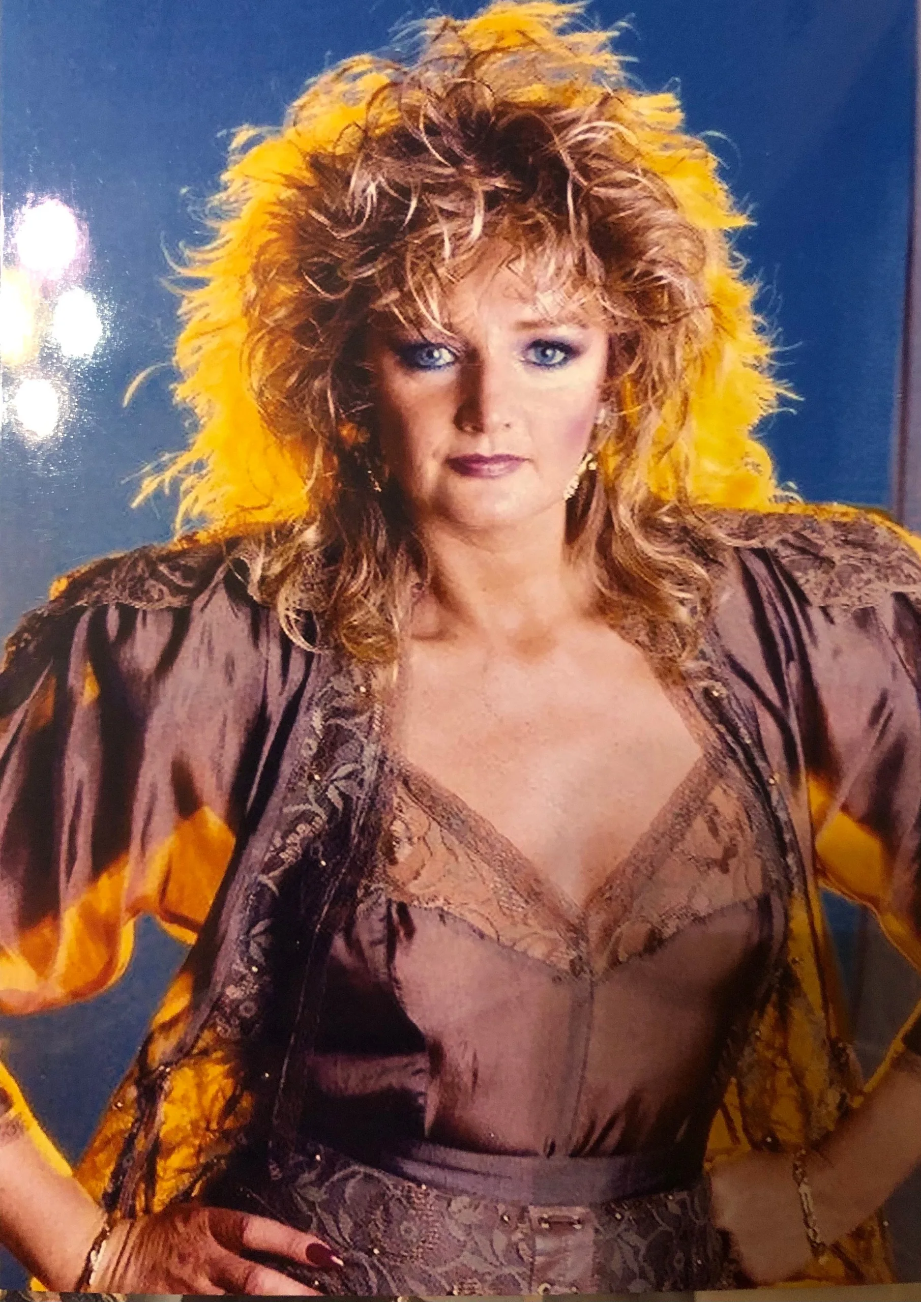 Bonnie Tyler auf der Bühne, 1986