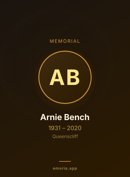 Memorial portrait of Arnie Bench