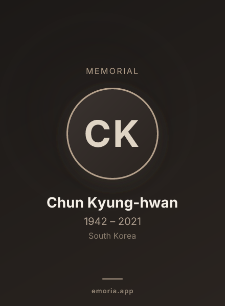 Memorial portrait of Chun Kyung-hwan