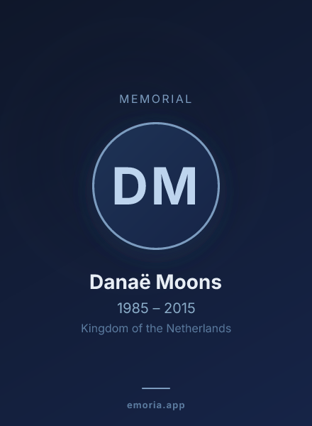 Memorial portrait of Danaë Moons