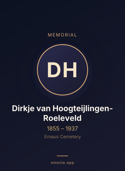 Memorial portrait of Dirkje van Hoogteijlingen-Roeleveld