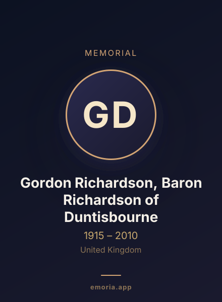 Memorial portrait of Gordon Richardson, Baron Richardson of Duntisbourne
