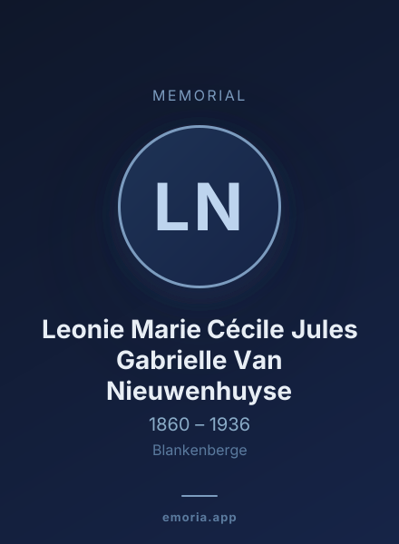 Memorial portrait of Leonie Marie Cécile Jules Gabrielle Van Nieuwenhuyse