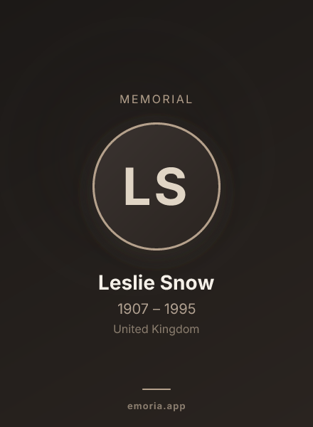 Memorial portrait of Leslie Snow