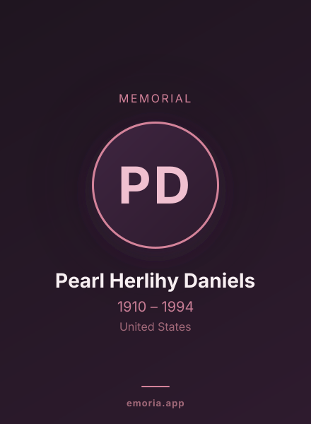 Memorial portrait of Pearl Herlihy Daniels